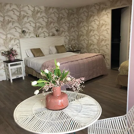 Les Embruns Hotel