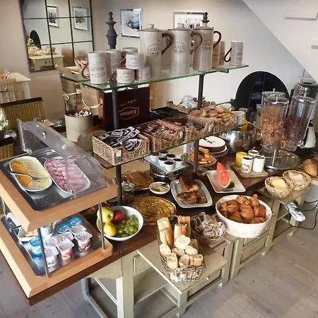 オテル レ ザンブルン ホテル Le Touquet