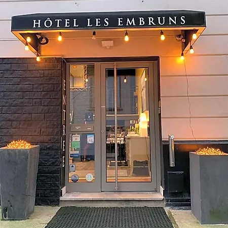 Les Embruns מלון