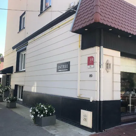 オテル レ ザンブルン Le Touquet